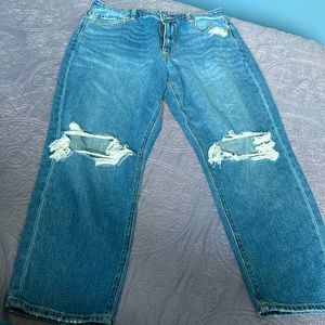 American eagle mom jeans